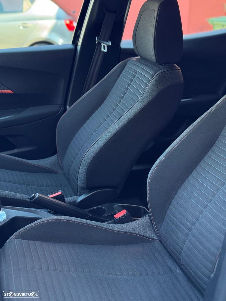 Peugeot 2008 PureTech 100 Stop&Start Active - 8