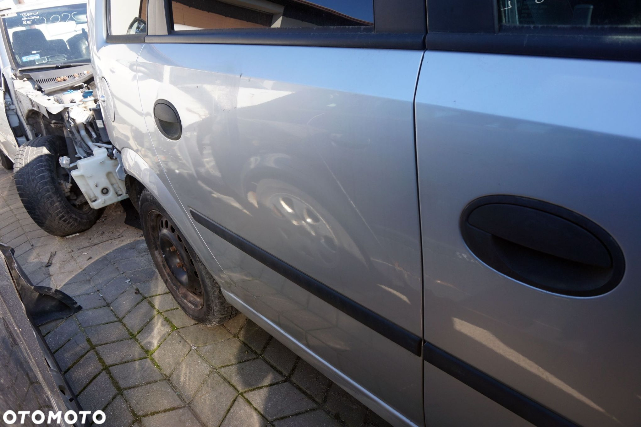 DRZWI TYLNE PRAWE MERIVA A Z157  SREBRNY OPEL 2003-2005 - 2