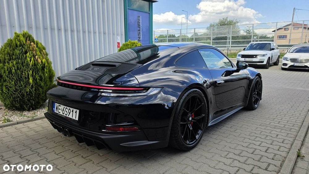 Porsche 911 GT3 Touring PDK - 7