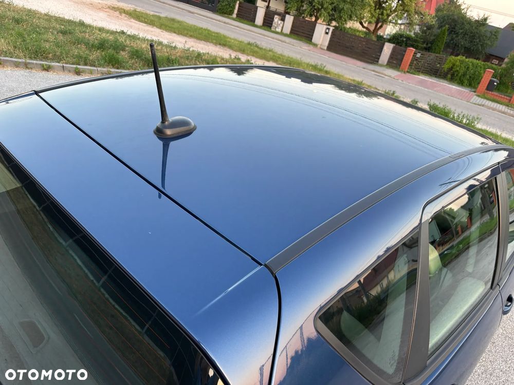 Mercedes-Benz Klasa A 160 BlueEFFICIENCY Elegance Special Edition - 30