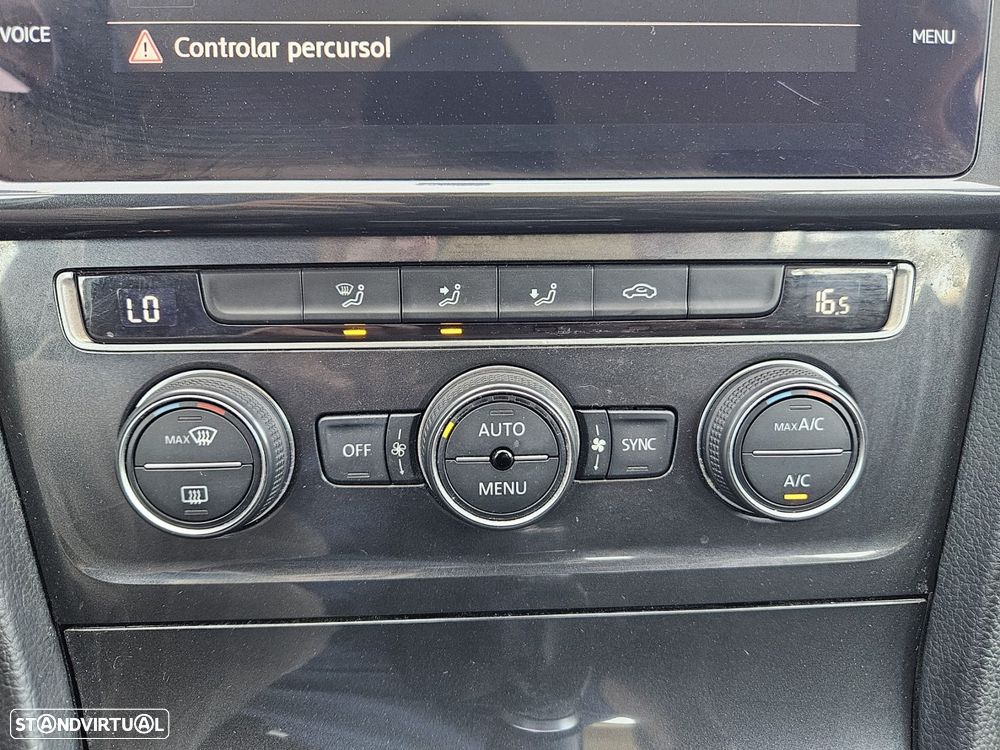 VW Golf Variant 1.6 TDi Confortline - 47