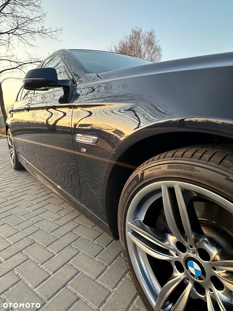 BMW Seria 5 520d xDrive - 8