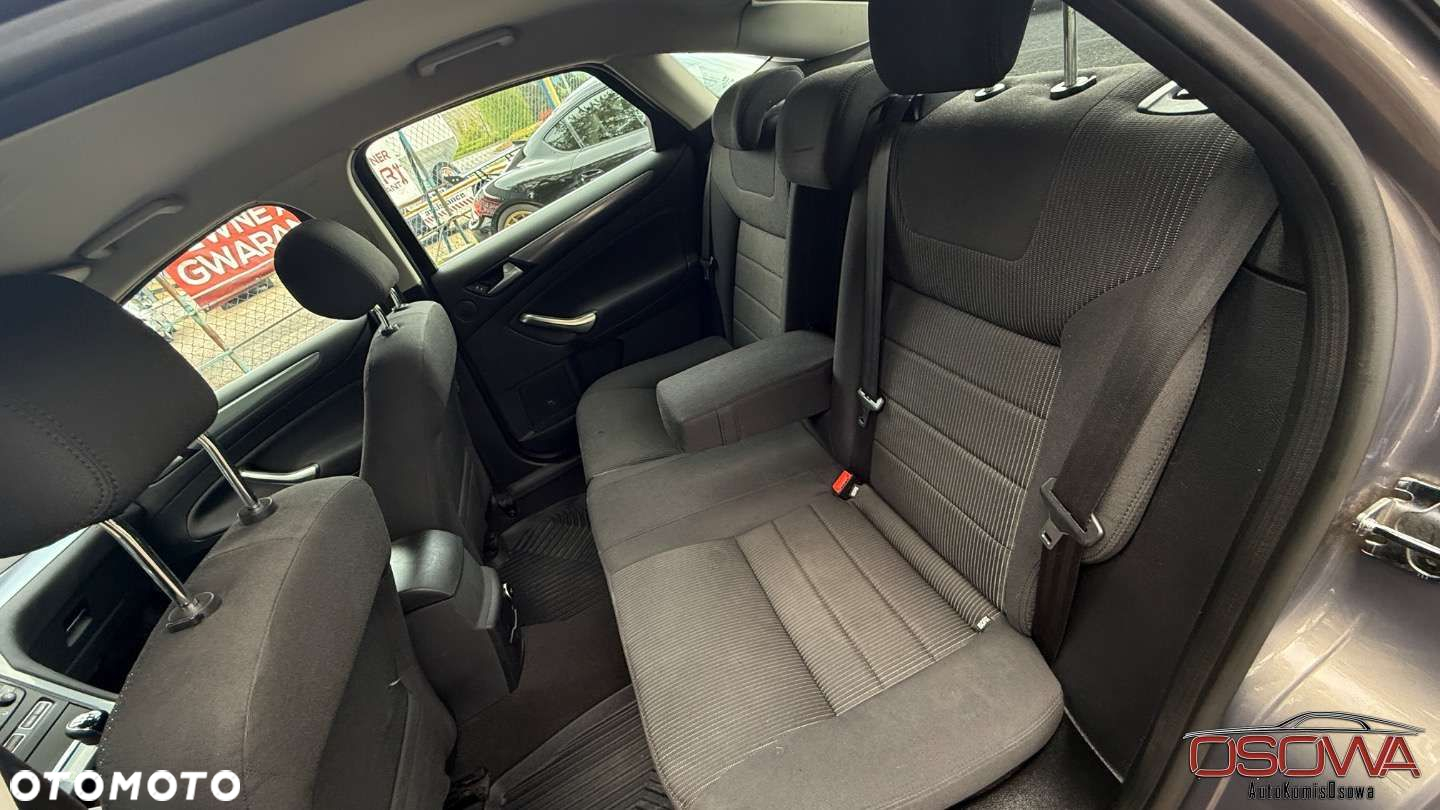 Ford Mondeo - 18