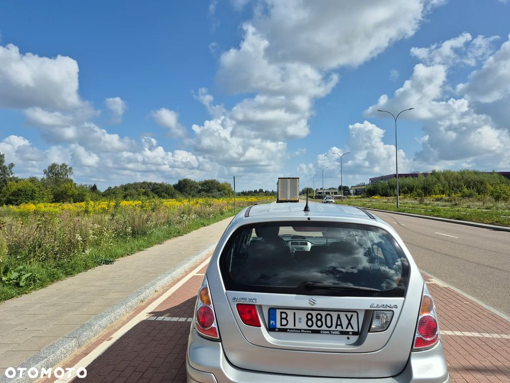 Suzuki Liana 1.6 Comfort - 9
