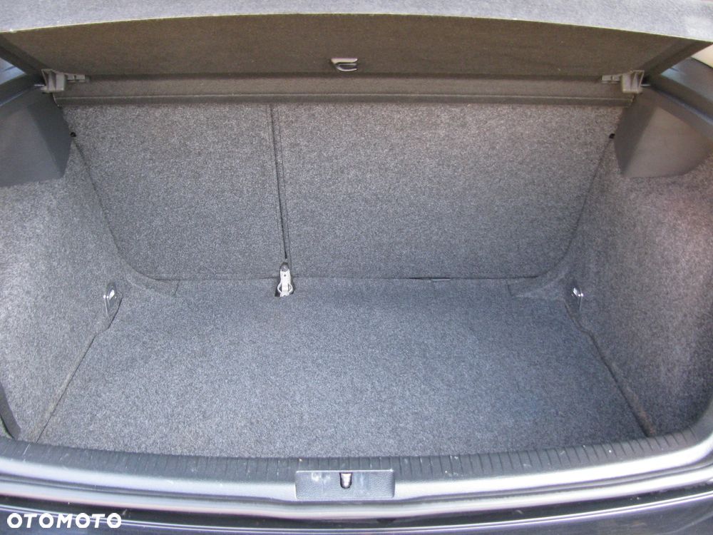 Volkswagen Golf 1.4 Tour Edition - 39