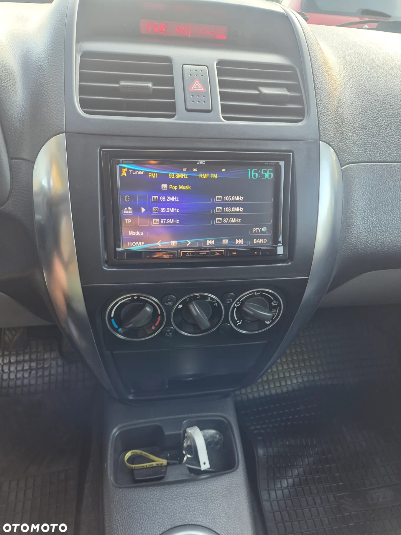 Suzuki SX4 1.9 DDiS DPF 4x4 Comfort - 19