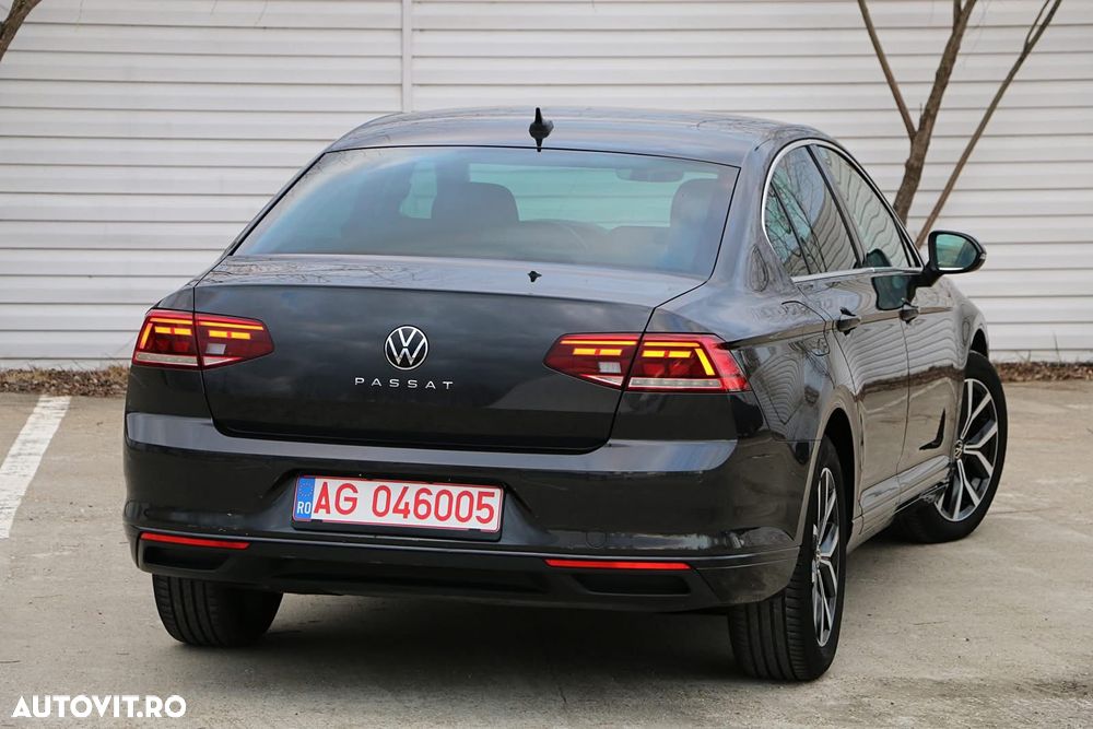 Volkswagen Passat 2.0 TDI SCR DSG Elegance - 4