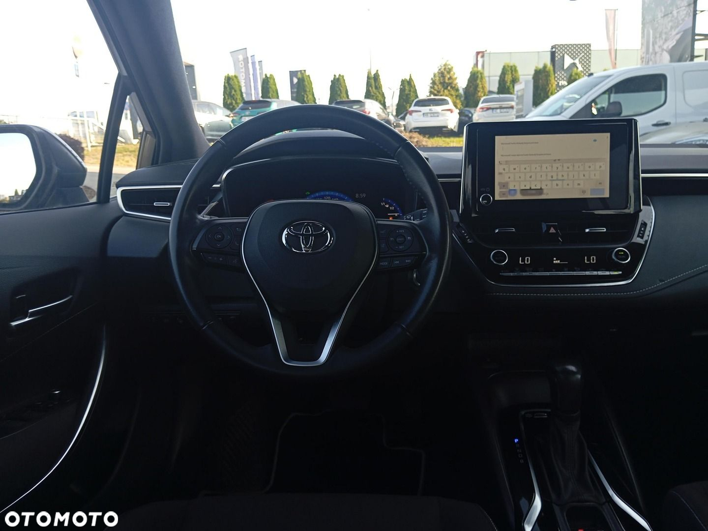 Toyota Corolla 1.8 Hybrid Comfort - 16