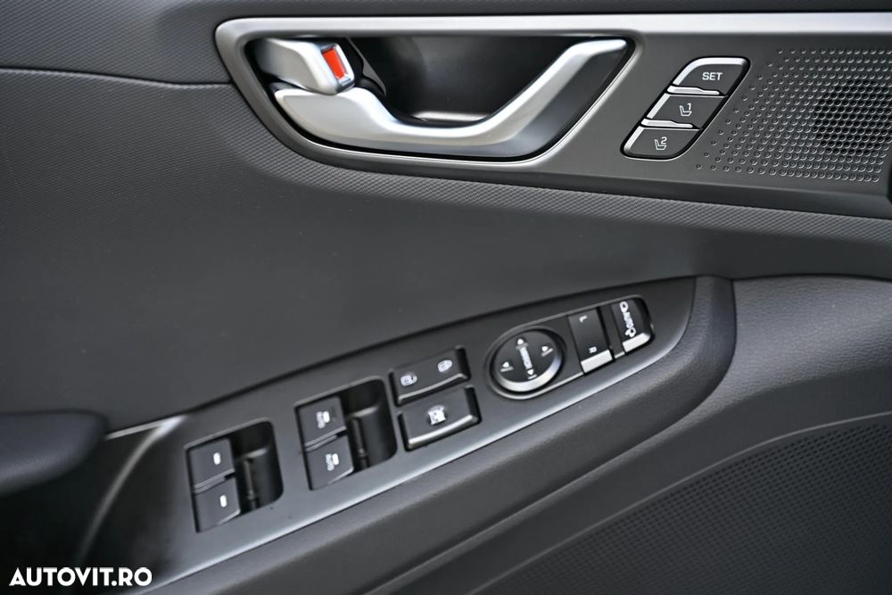 Hyundai IONIQ 141CP Exclusive - 17