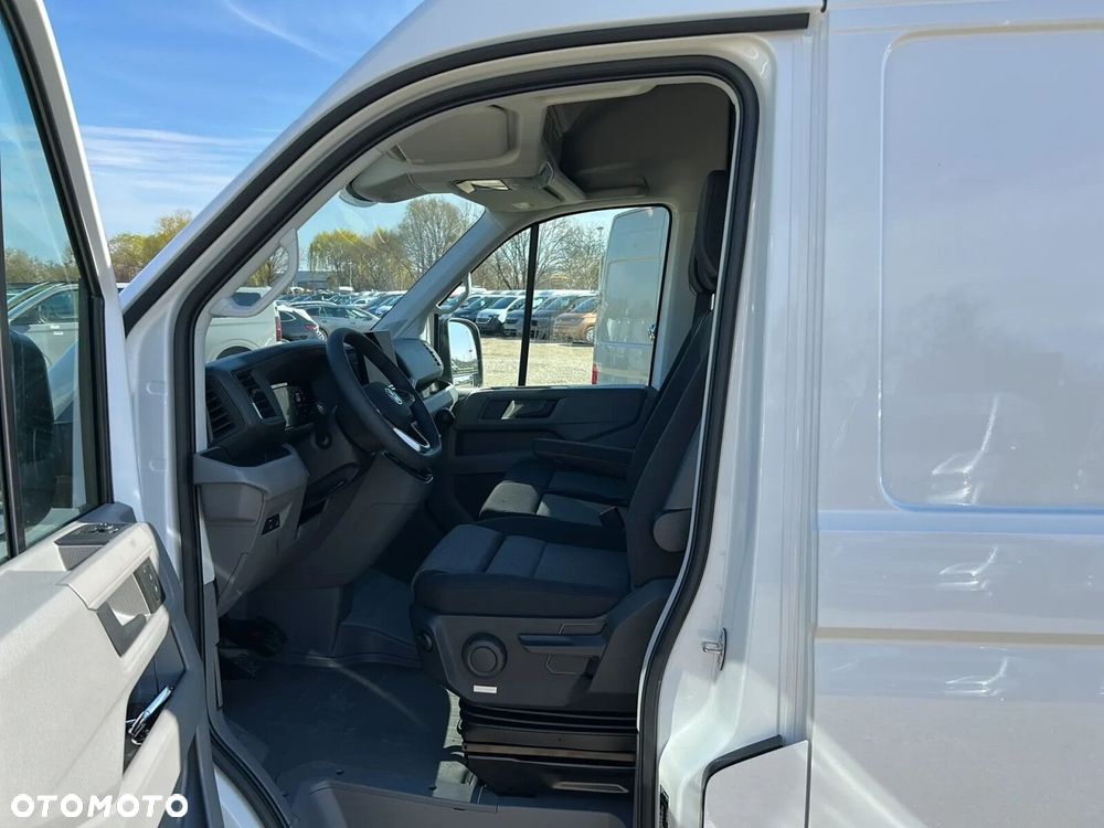 Volkswagen Crafter 35 Furgon LONG/L5H3, 2.0 BiTDI 140 KM, Wysoki dach, r. o. 4490mm - 14