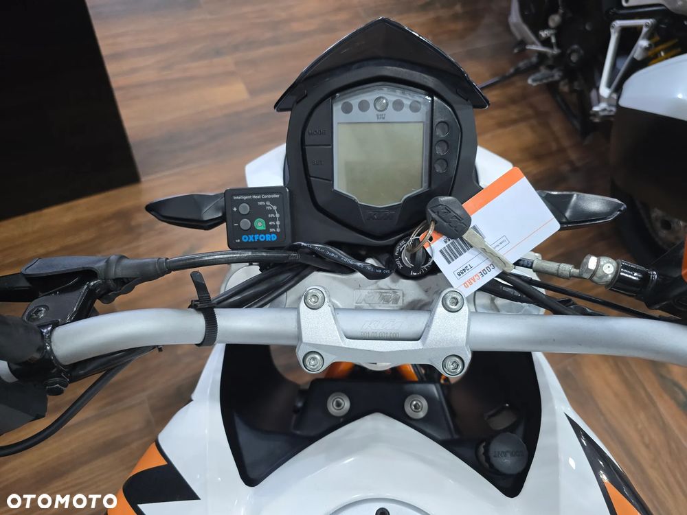 KTM Duke - 18