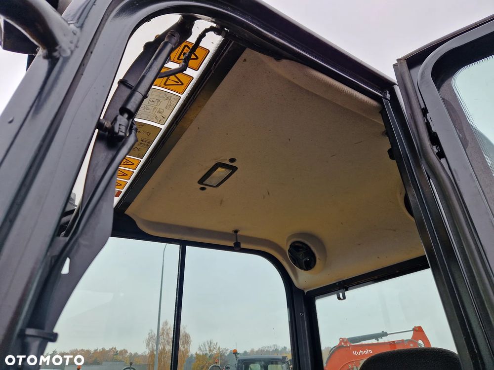 JCB 48 z-1 , 8026 cts , 15 c-1, Yanmar vio 27, Kubota 057-4, - 12