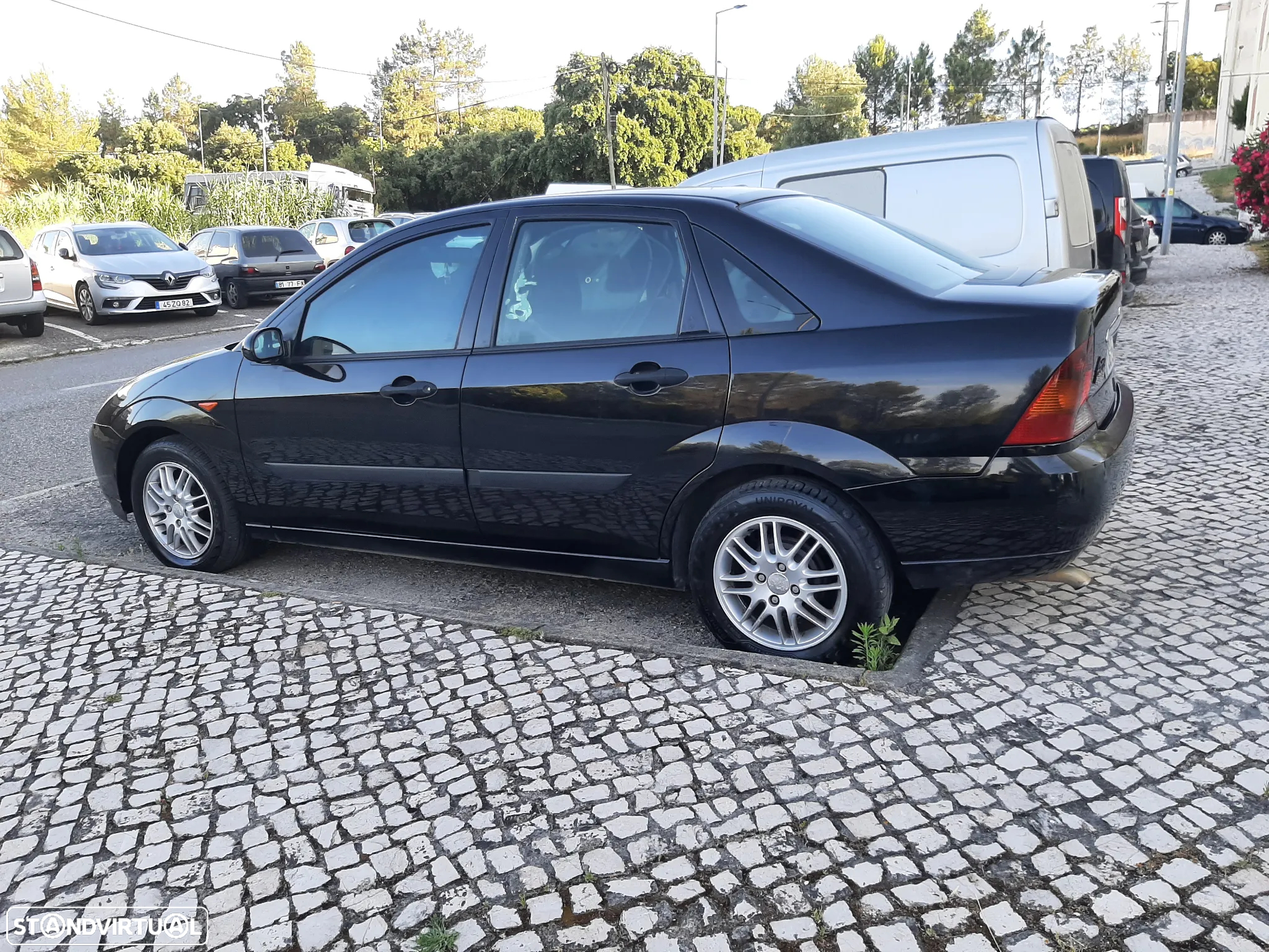 Ford Focus 1.8 TDdi Ghia - 6