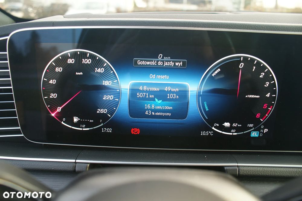 Mercedes-Benz GLE - 12