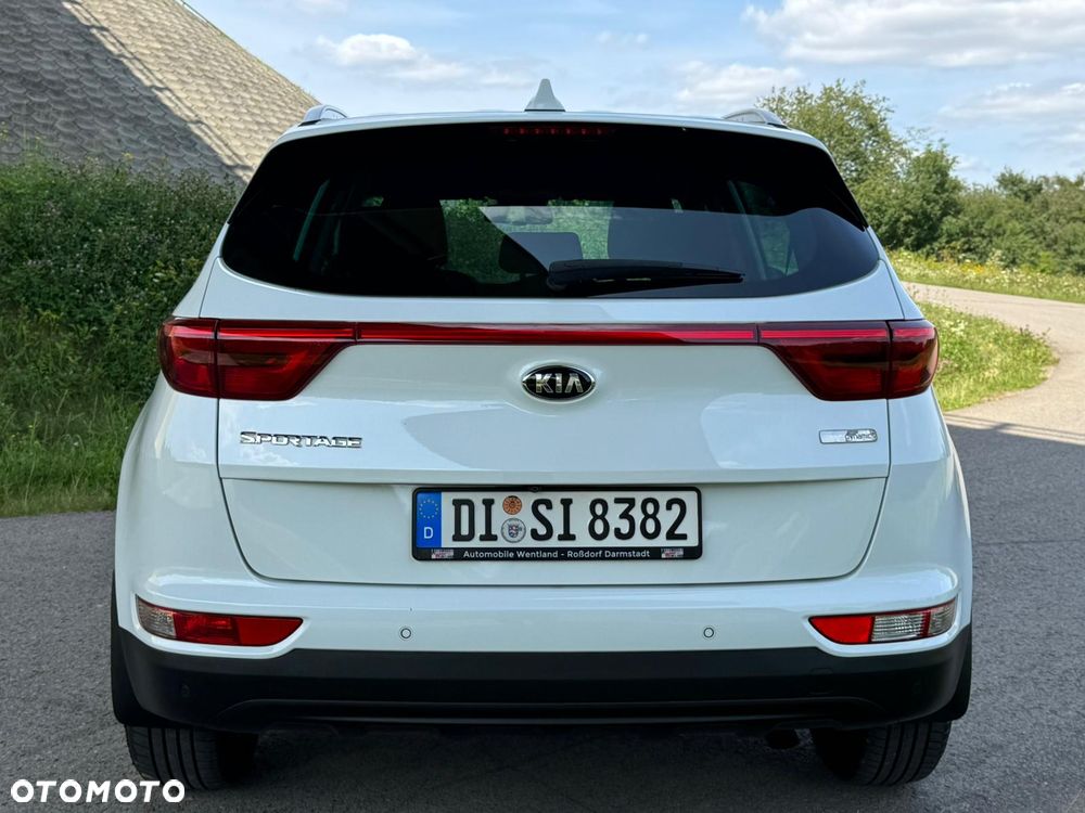 Kia Sportage 1.6 GDI 2WD DREAM-TEAM EDITION - 11