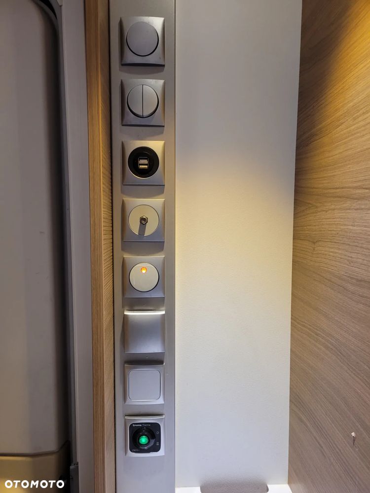 Adria Adora 472UP,  2018r. przedsionek Isabella,  klimatyzacja - 16