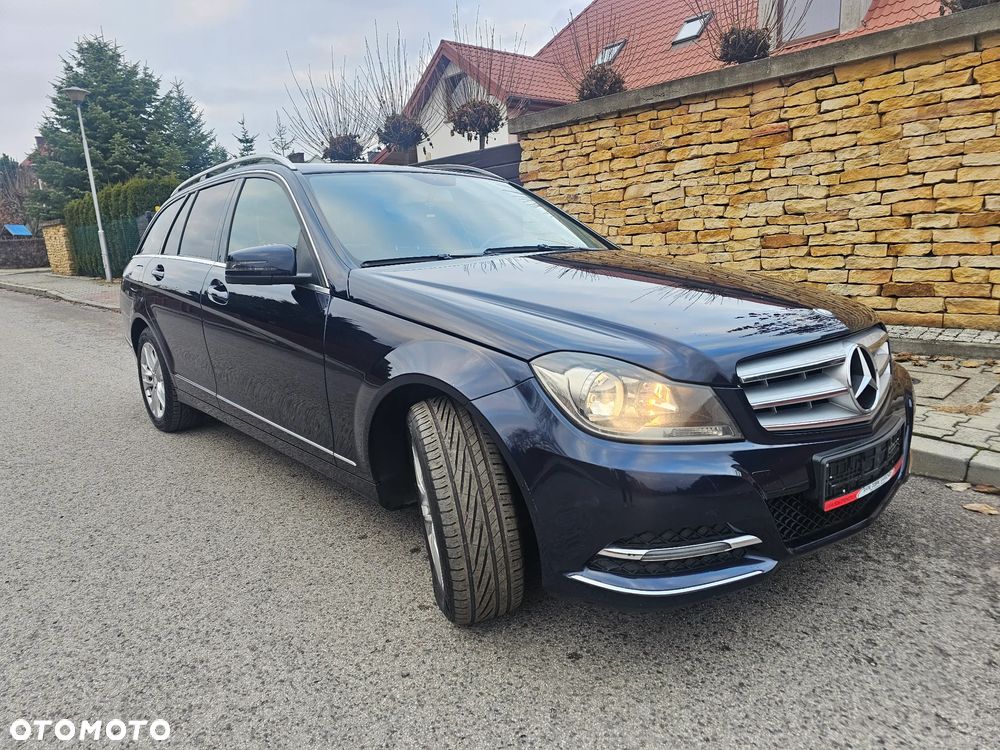 Mercedes-Benz Klasa C 200 CDI BlueEff Elegance - 4