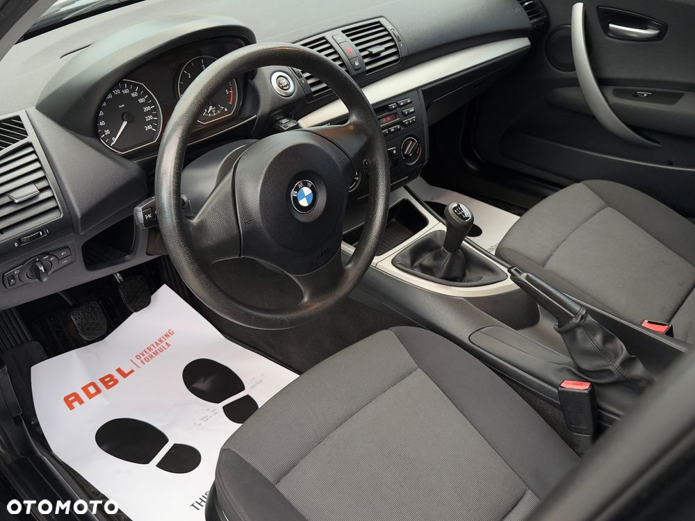 BMW Seria 1 - 8