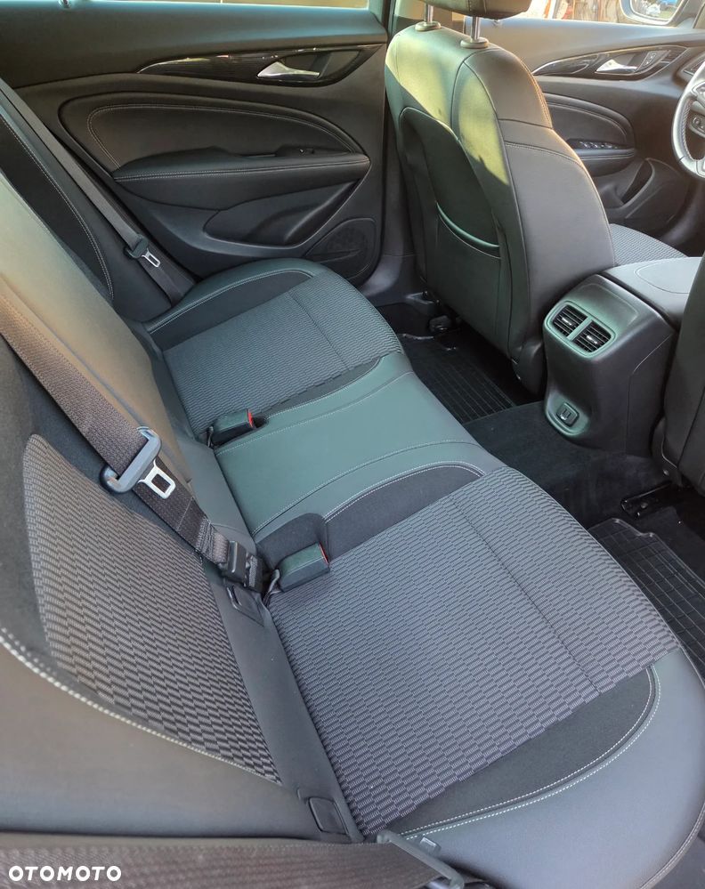 Opel Insignia 1.6 CDTI ecoFLEX Start/Stop Business Edition - 17