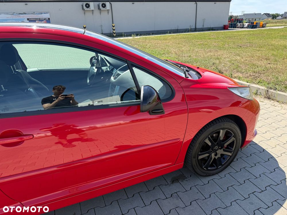 Peugeot 207 - 7