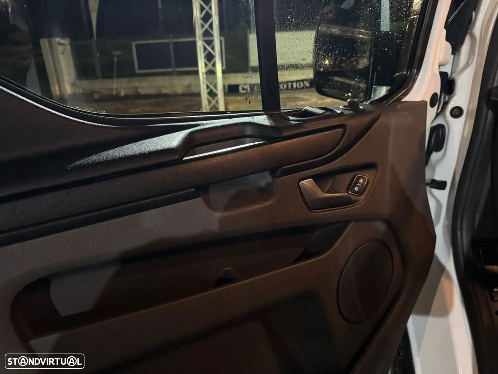 Ford Transit Custom - 29