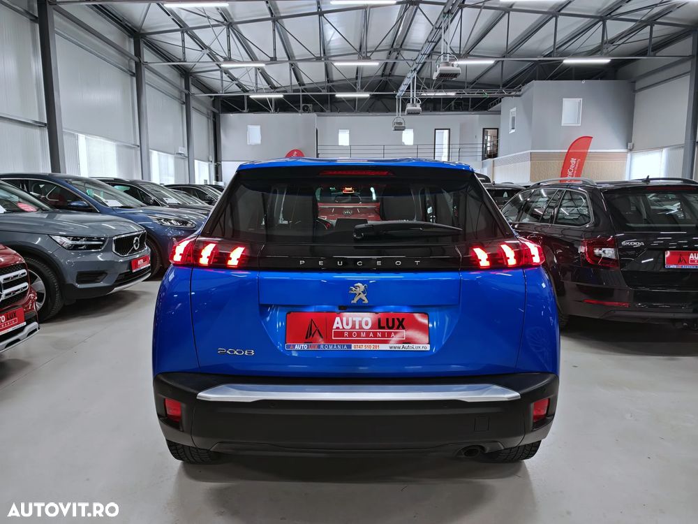 Peugeot 2008 PureTech 100 Allure - 27