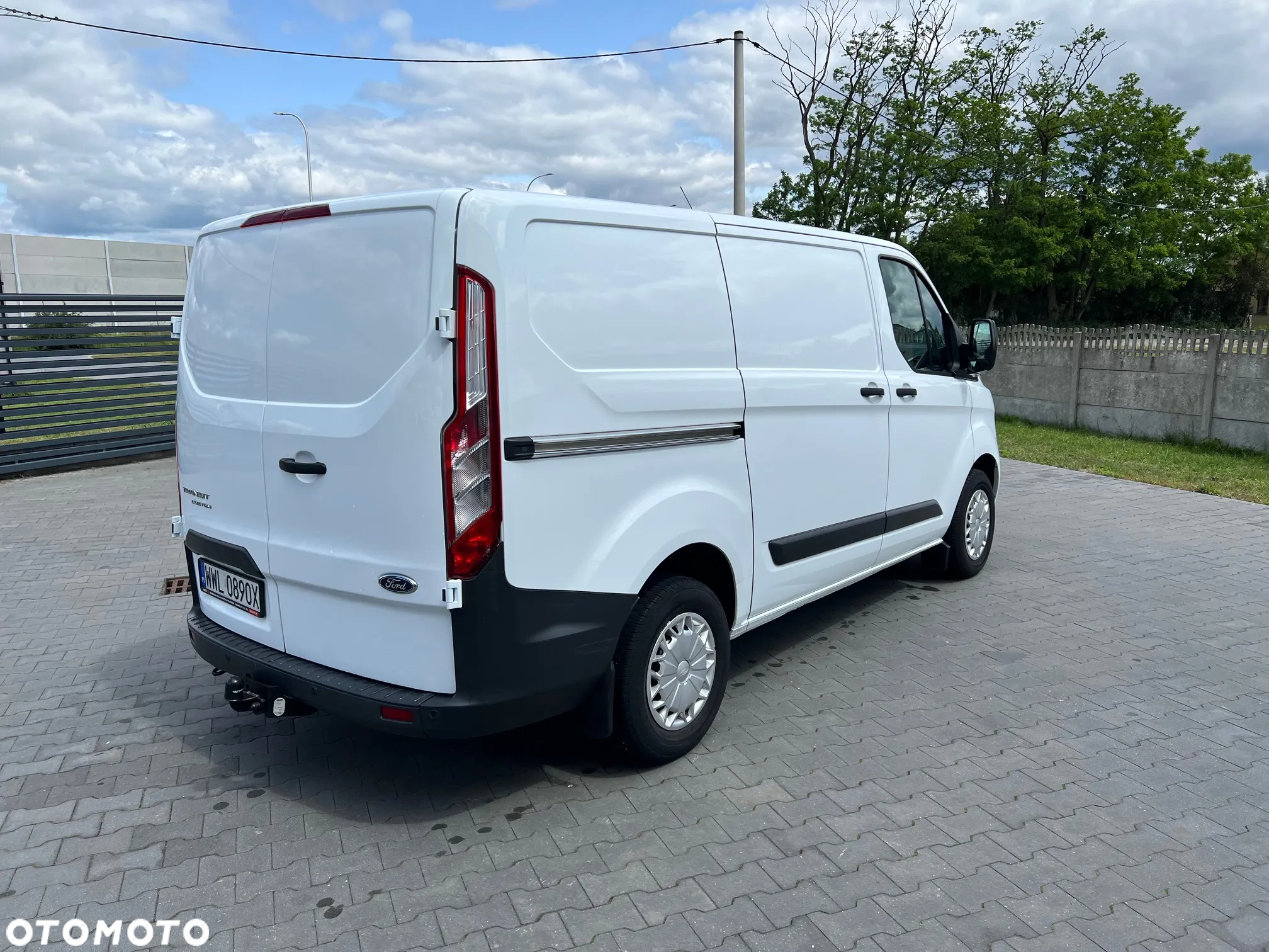 Ford Transit Custom - 8