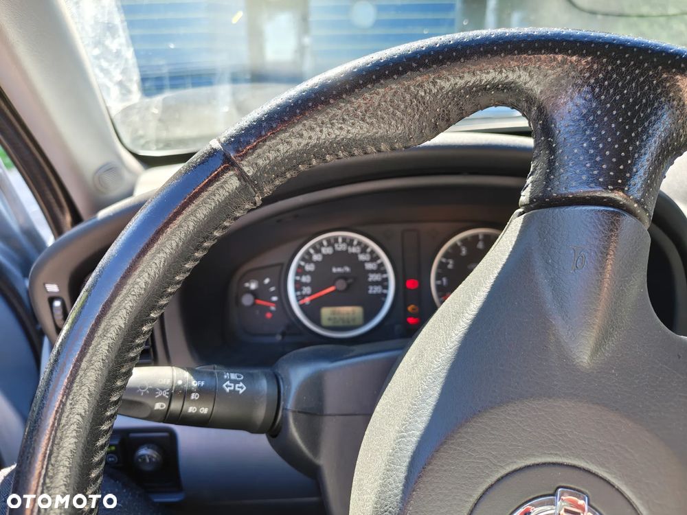 Nissan Almera 1.8 Tekna - 7