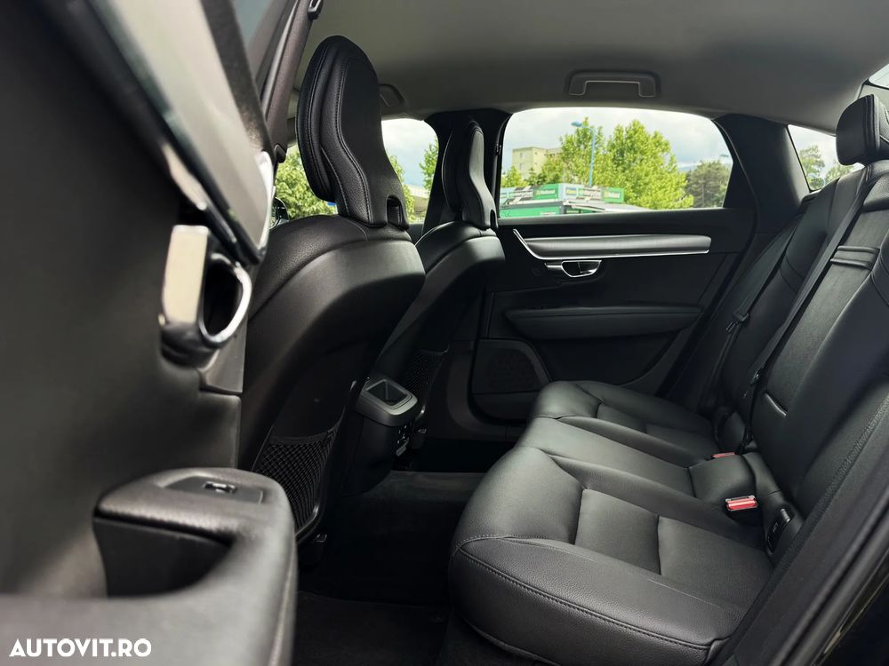 Volvo S90 D4 Momentum - 14