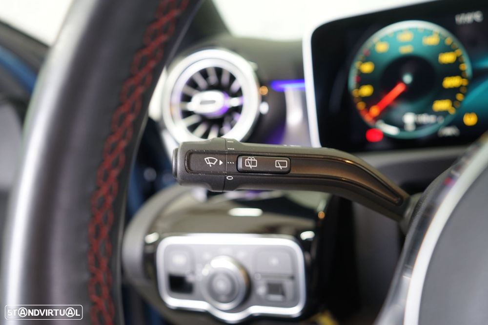 Mercedes-Benz A 180 7G-DCT AMG Line - 25