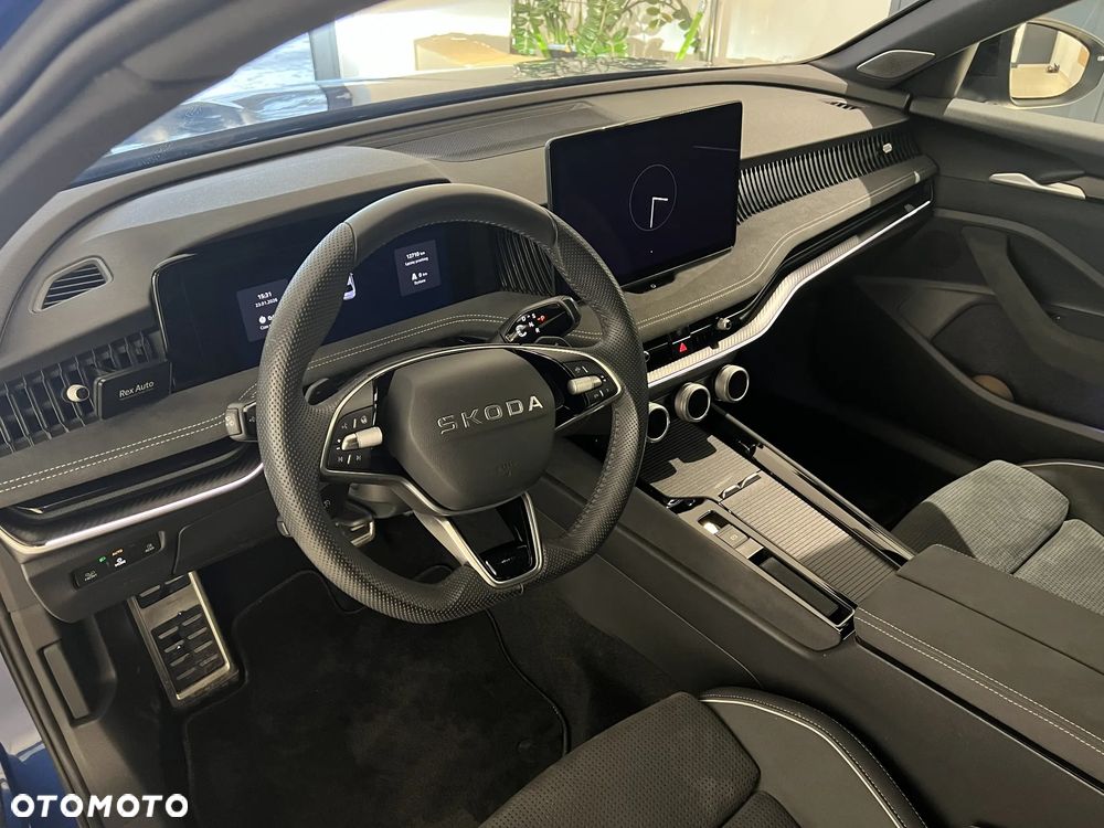 Skoda Superb 2.0 TDI SCR 4x4 Sportline DSG - 19