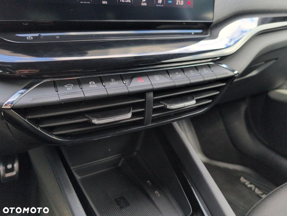 Skoda Octavia 2.0 TDI Sportline DSG - 37