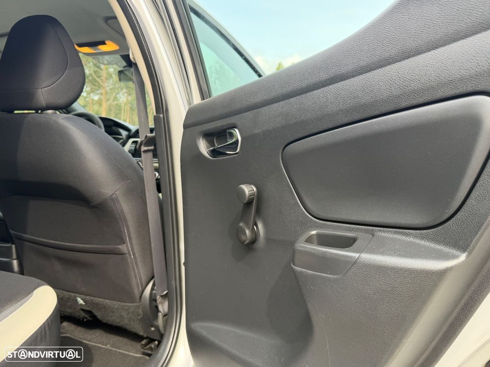 Nissan Micra 1.5 dCi N-Connecta S/S - 40