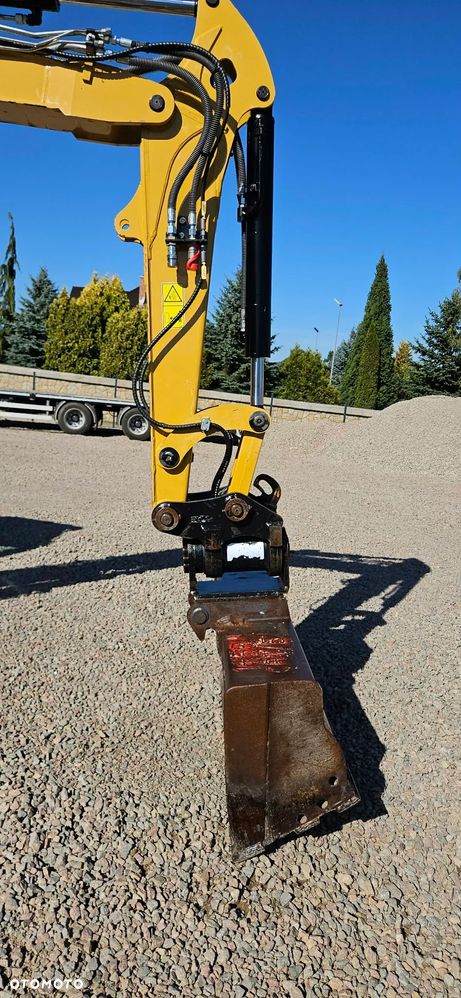 Caterpillar 305.5E 2 - 12