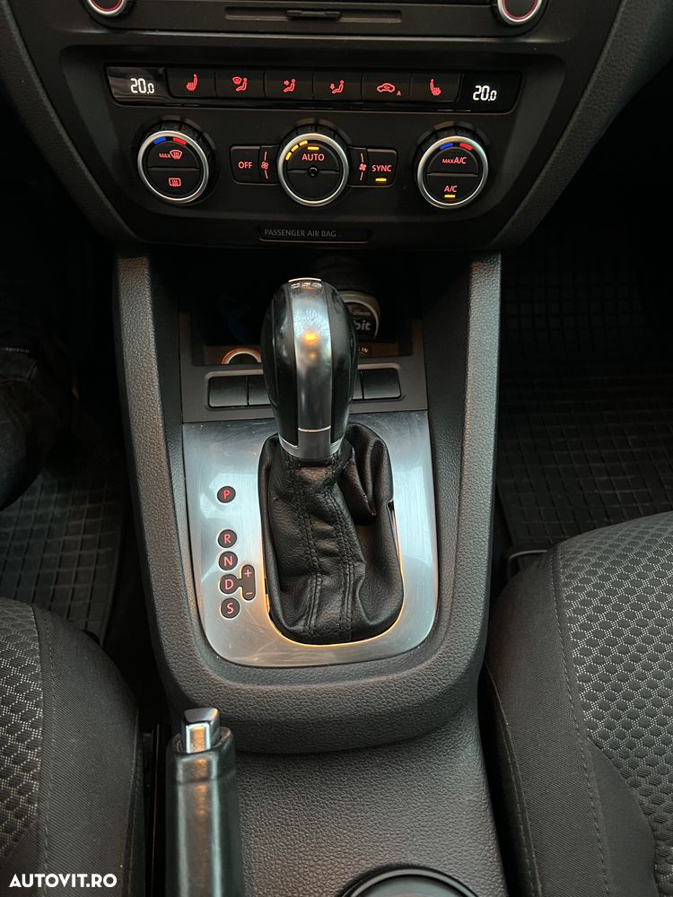 Volkswagen Jetta 1.6 TDI CR DPF DSG Comfortline - 15
