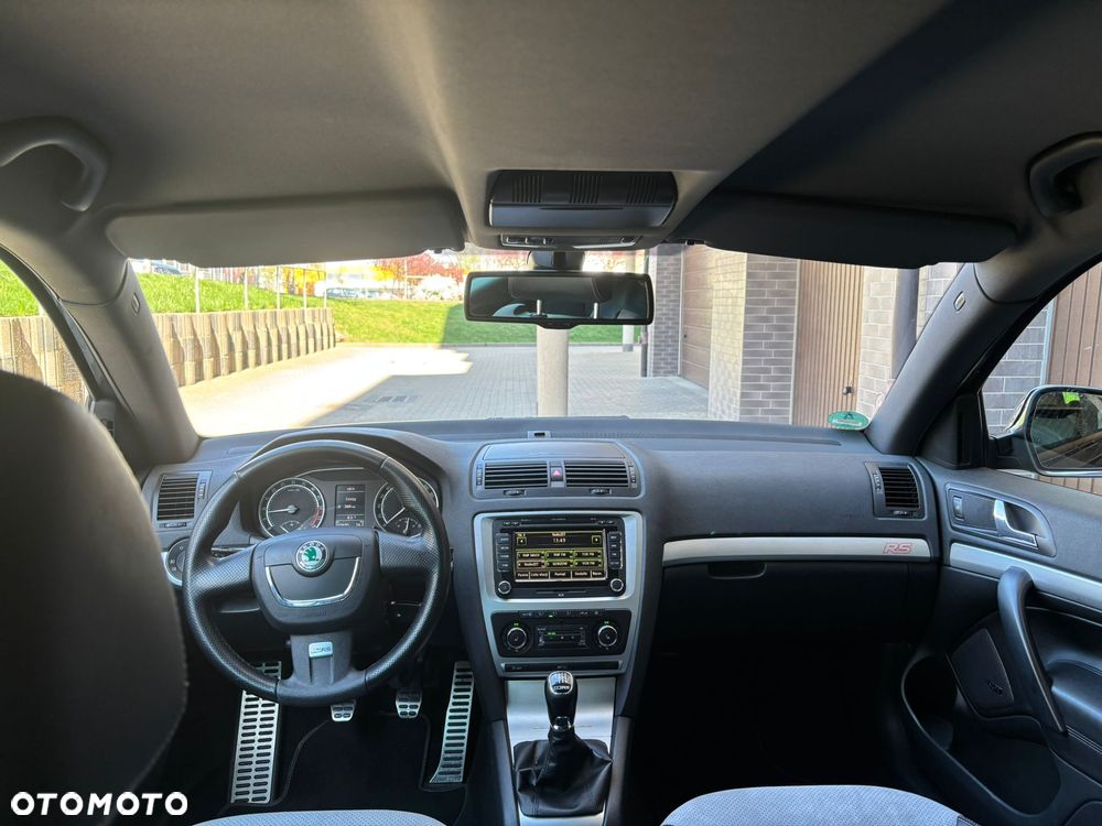 Skoda Octavia 2.0 TDI RS - 8