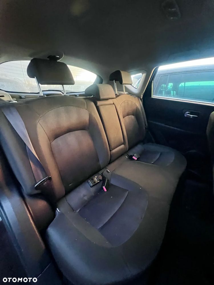 Nissan Qashqai 1.5 dCi DPF acenta - 16