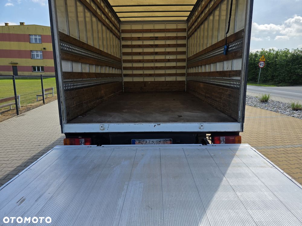 Volkswagen Crafter - 14