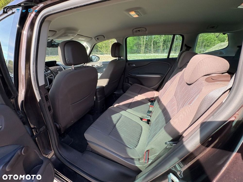 Opel Zafira 1.4 T Cosmo EcoFLEX S&S EU6 - 24