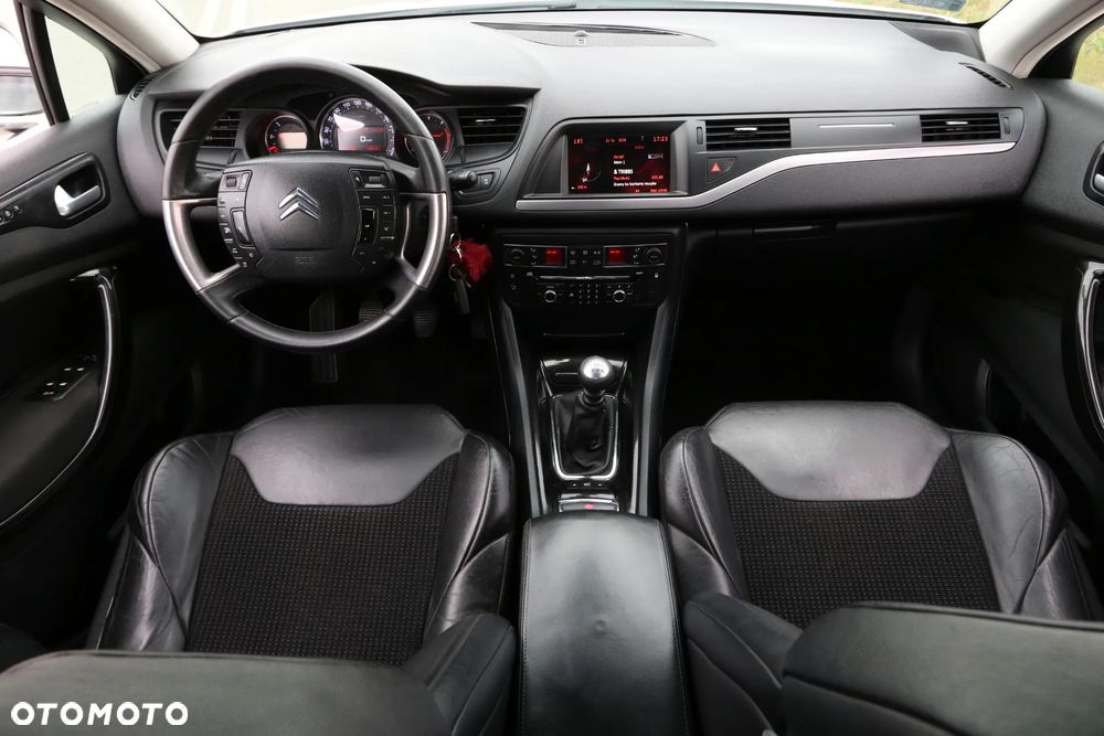 Citroën C5 2.0 HDi Exclusive - 8
