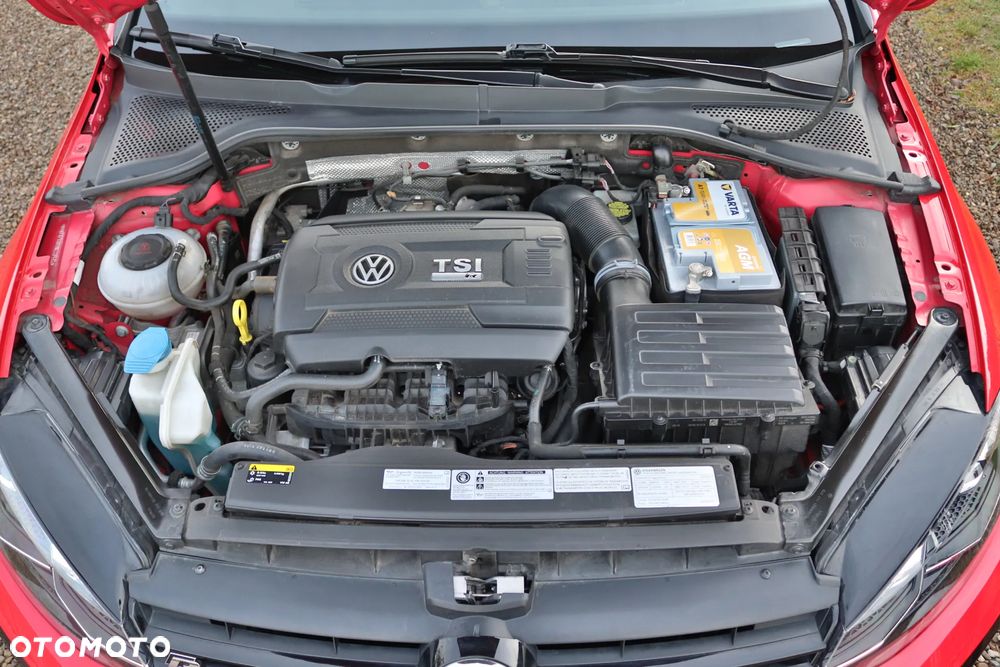 Volkswagen Golf - 17