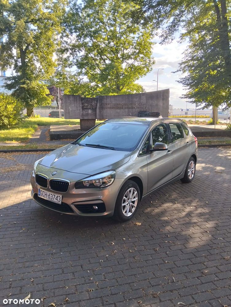BMW Seria 2 218i - 7