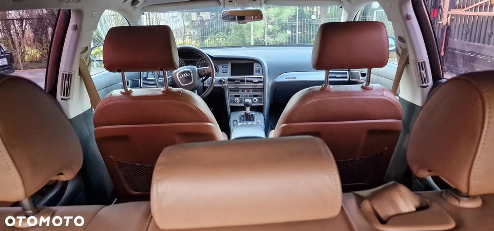 Audi A6 Avant 2.4 quattro - 6