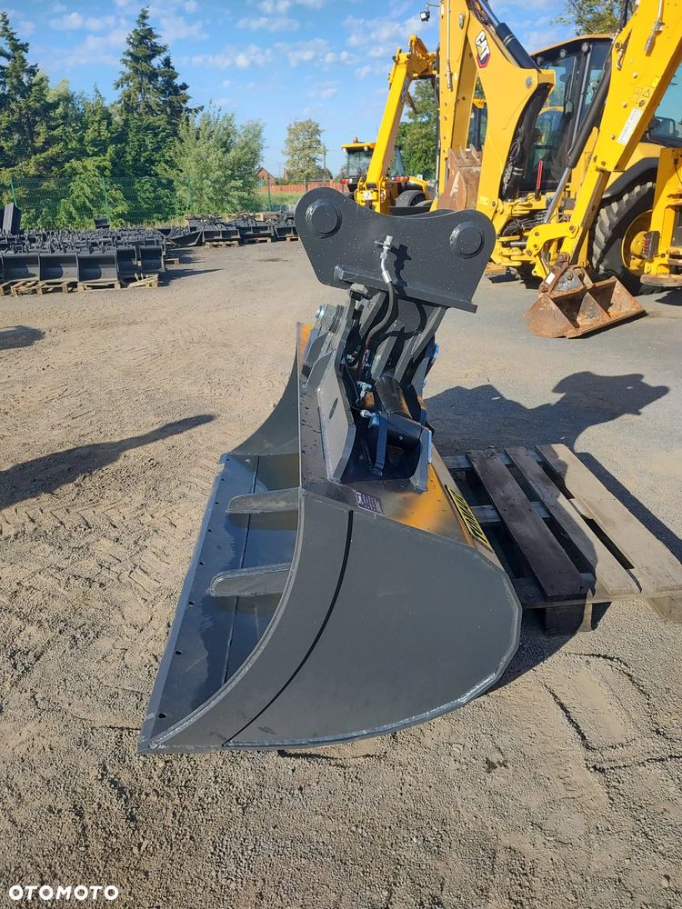 Łyżka skarpowa hydrauliczna 2m  JCB JS - 3