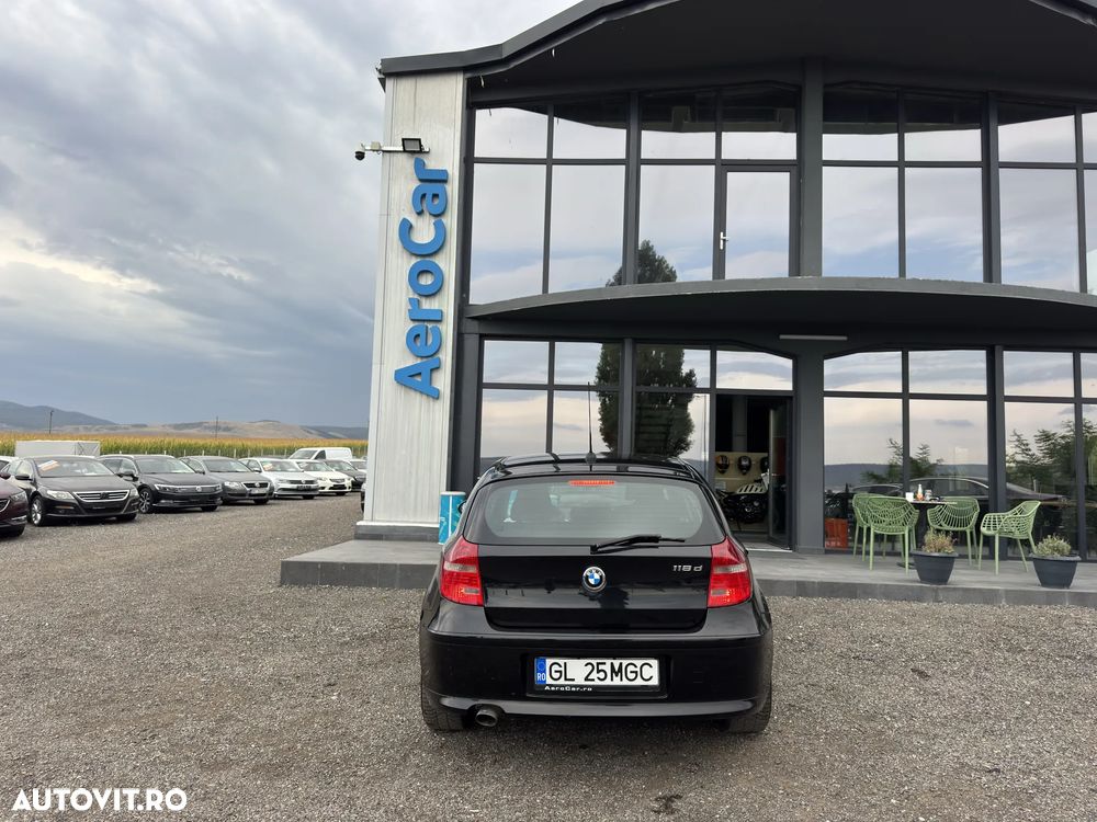 BMW Seria 1 118d - 7