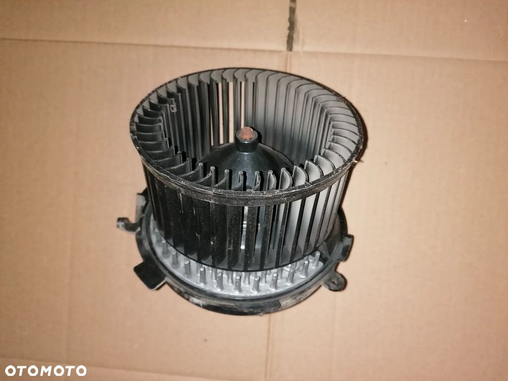 DMUCHAWA PEUGEOT 307 XSARA PICASSO Z REZYSTOREM - 2