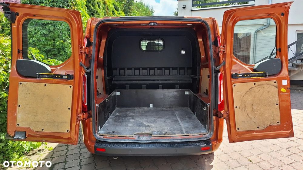 Ford Transit Custom 280 L1H1 Limited (bryg.) - 20
