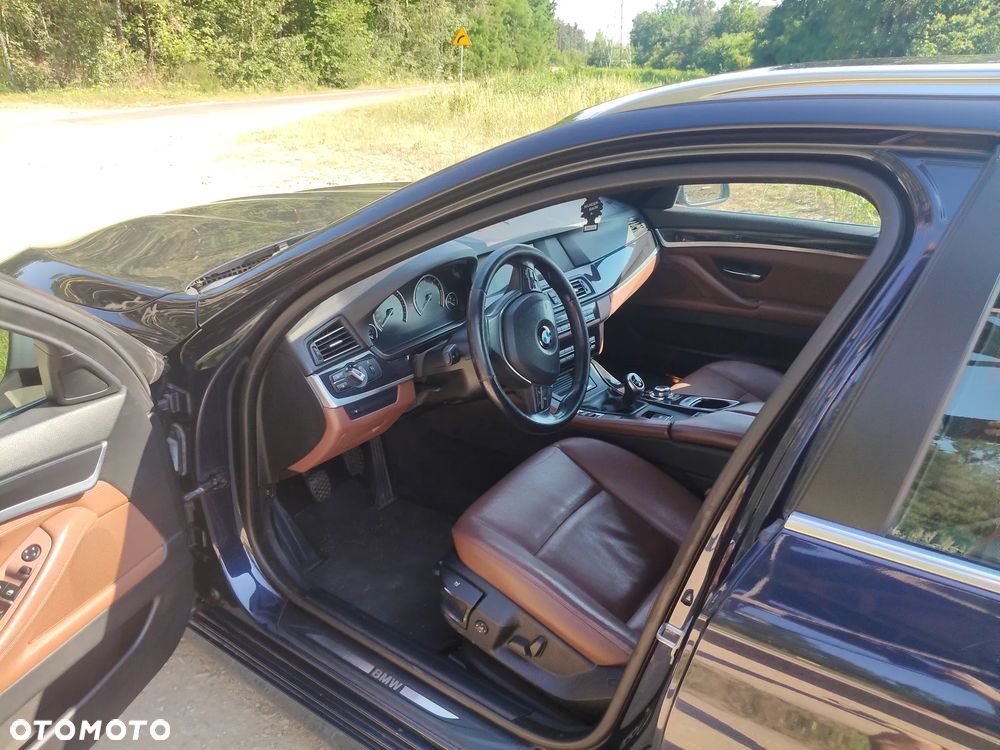 BMW Seria 5 520d - 8