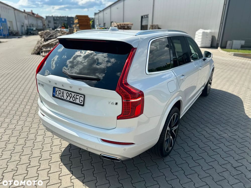 Volvo XC 90 - 6