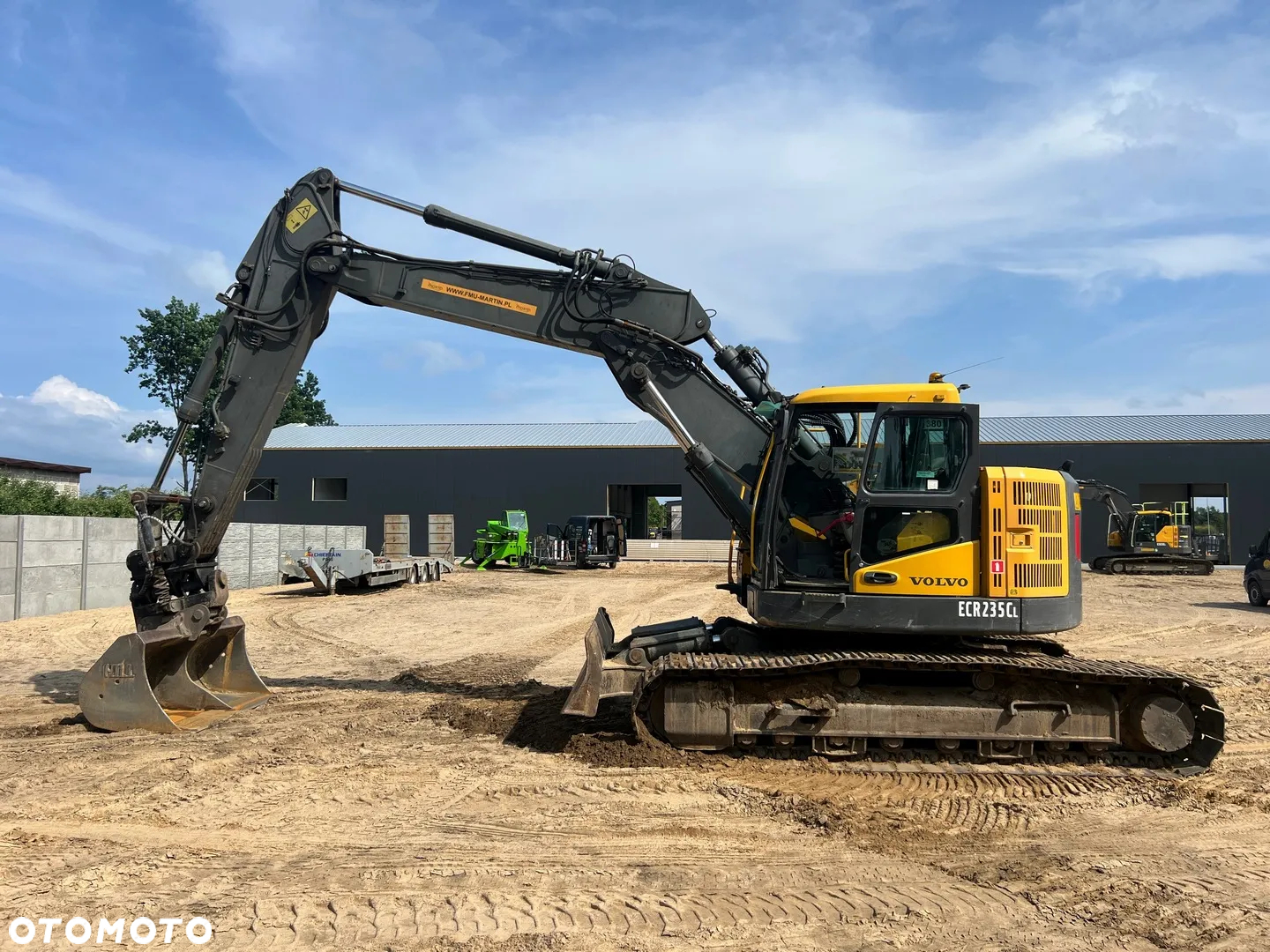 Volvo ECR235CL - 19